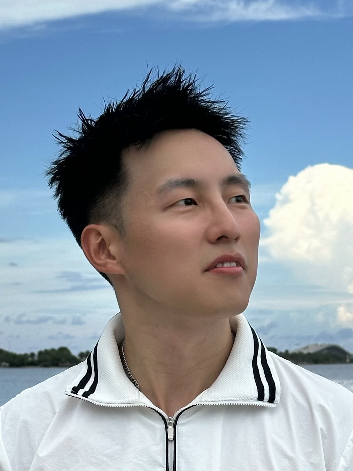 Ziqi Zhang (张子祺)